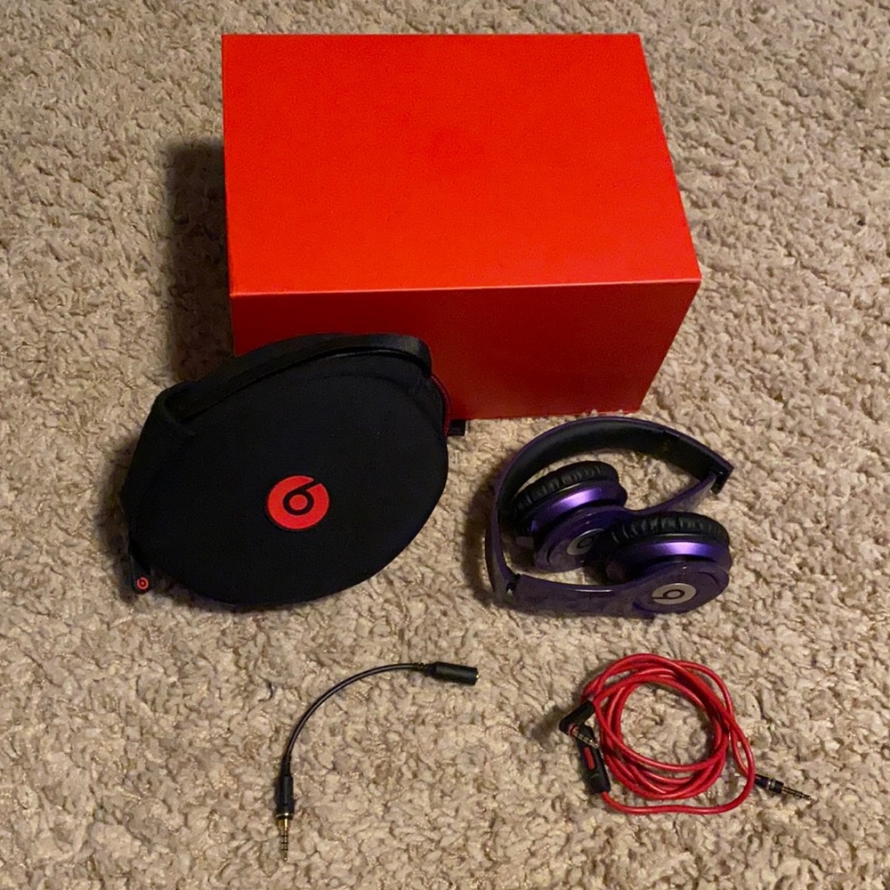 2012 purple Beats by Dr. Dre